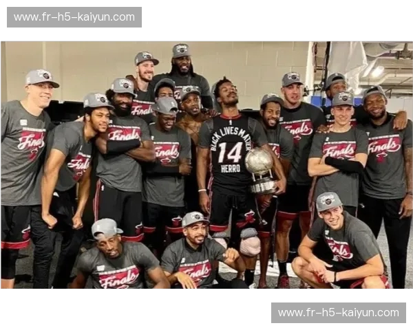 紫金与铁血的终极碰撞:回望2010总决赛,那是篮球最“硬”的挽歌 紫金与铁血的终极碰撞:回望2010总决赛,那是篮球最“硬”的挽歌